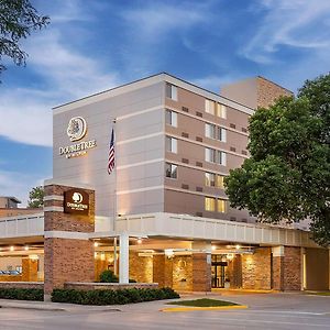 Doubletree By Hilton Madison Downtown